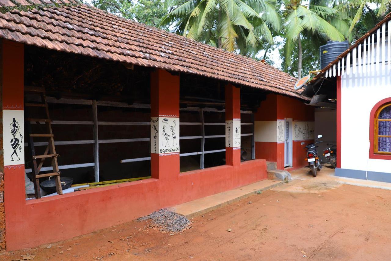 Bb Home Kumbla المظهر الخارجي الصورة