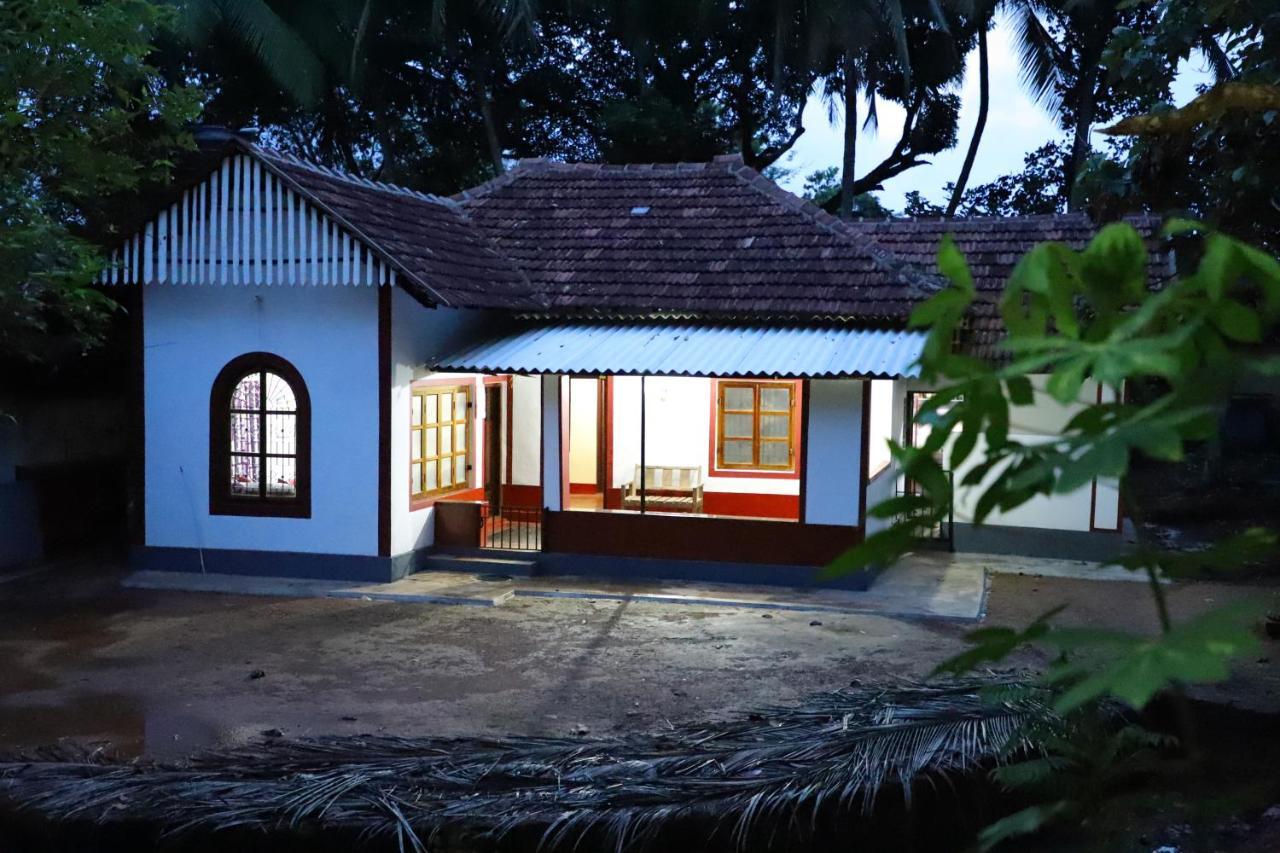 Bb Home Kumbla المظهر الخارجي الصورة